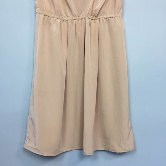Gap Sleeveless Drape Neck Elastic Waist Ruffle Satin Dress Women’s Size 0 Beige - Picture 5 of 12